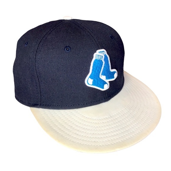 RARE Hatclub exclusive blackberry Red Sox Fitted Baseball Cap - Picture 1 of 9